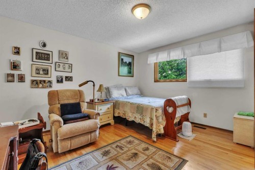 4115 Edgemont Hill Nw, Calgary, AB 