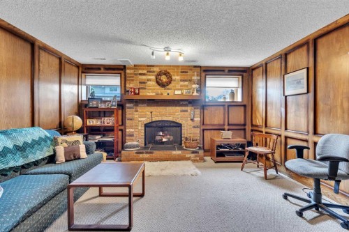 4115 Edgemont Hill Nw, Calgary, AB 