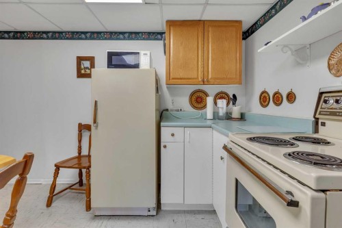 4115 Edgemont Hill Nw, Calgary, AB 