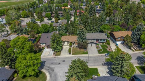 4115 Edgemont Hill Nw, Calgary, AB 
