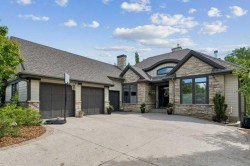 55 Wentwillow Lane SW Calgary, AB T3H 5W7