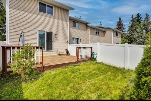 164 Woodsman Lane, Calgary, AB 