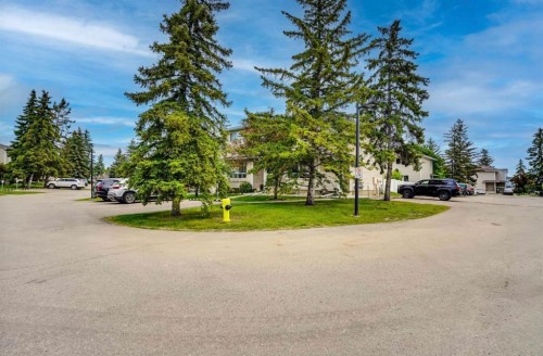 164 Woodsman Lane, Calgary, AB 