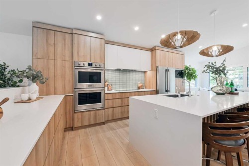 3111 Leduc Crescent Sw, Calgary, AB 