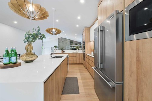 3111 Leduc Crescent Sw, Calgary, AB 