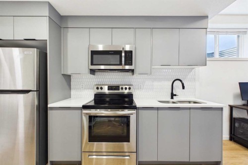 395 Copperhead Way Se, Calgary, AB 
