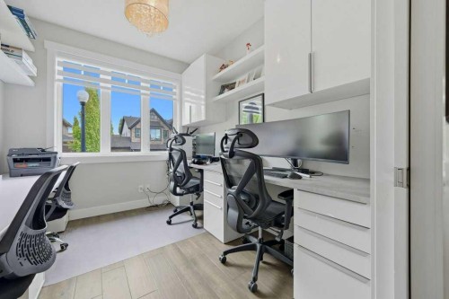 73 Westpark Crescent Sw, Calgary, AB 