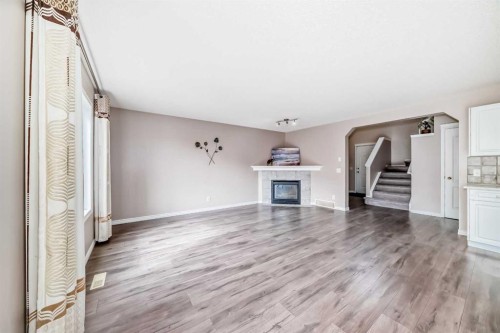 9 Somerside Crescent Sw, Calgary, AB 
