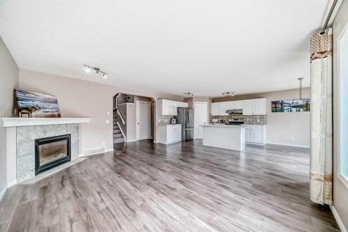 9 Somerside Crescent Sw, Calgary, AB 