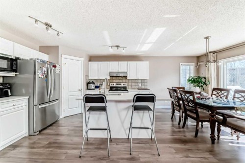 9 Somerside Crescent Sw, Calgary, AB 