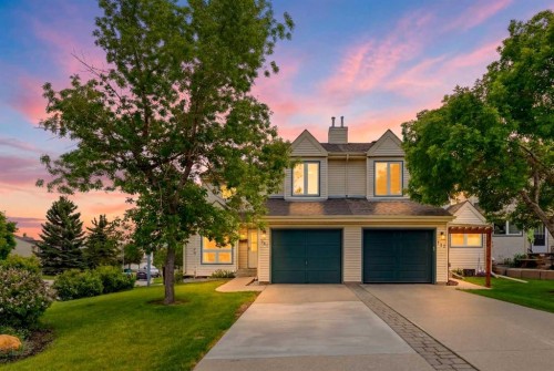781 Sandringham Place Nw, Calgary, AB 