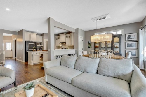 121 Cimarron Park Circle, Okotoks, AB 