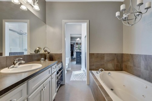 121 Cimarron Park Circle, Okotoks, AB 