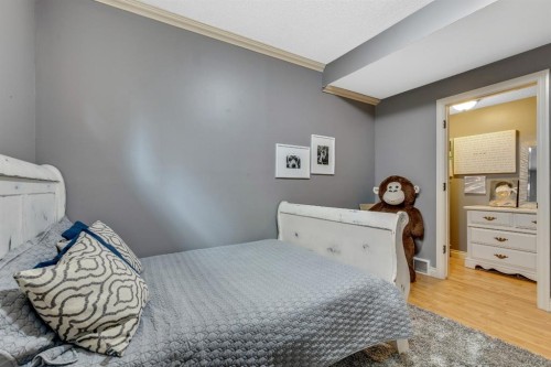 121 Cimarron Park Circle, Okotoks, AB 
