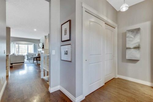 121 Cimarron Park Circle, Okotoks, AB 