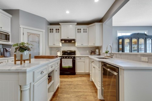 121 Cimarron Park Circle, Okotoks, AB 