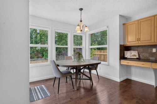 29 Sunset Close, Cochrane, AB 
