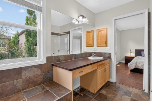29 Sunset Close, Cochrane, AB 