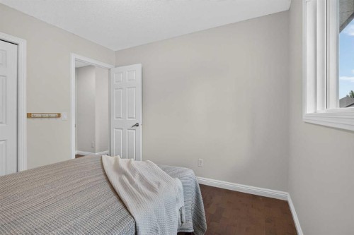 29 Sunset Close, Cochrane, AB 