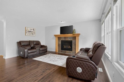 29 Sunset Close, Cochrane, AB 