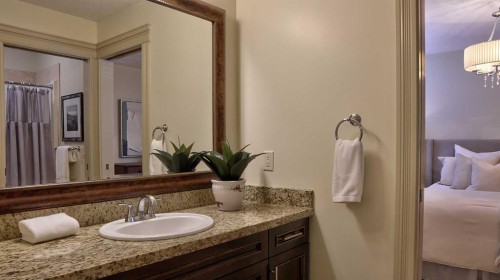 30 Aspen Meadows Park Sw, Calgary, AB 