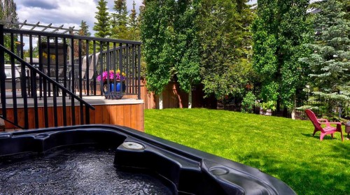 30 Aspen Meadows Park Sw, Calgary, AB 