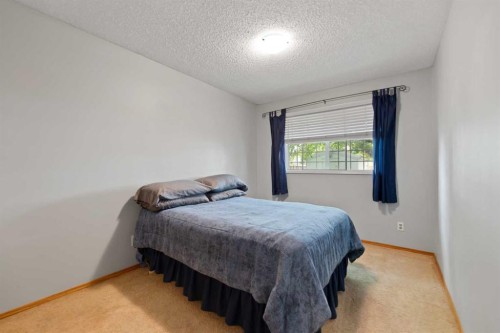 4519 26 Avenue Se, Calgary, AB 
