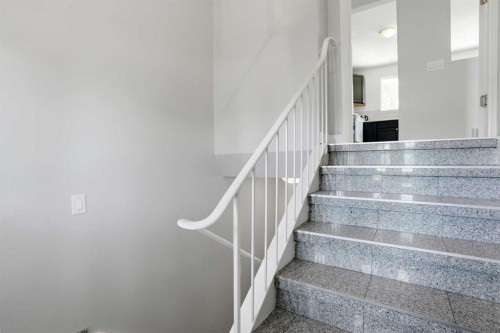 5048 Whitestone Way Ne, Calgary, AB 