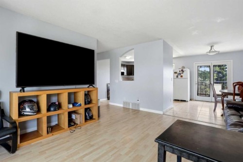 5048 Whitestone Way Ne, Calgary, AB 