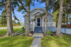 226 Edgar Avenue NW Diamond Valley, AB T0L 0H0