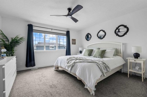 37 Legacy Glen Point Se, Calgary, AB 