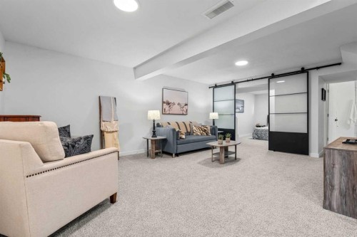 37 Legacy Glen Point Se, Calgary, AB 