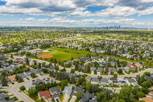 395 River Rock Circle Se, Calgary, AB 