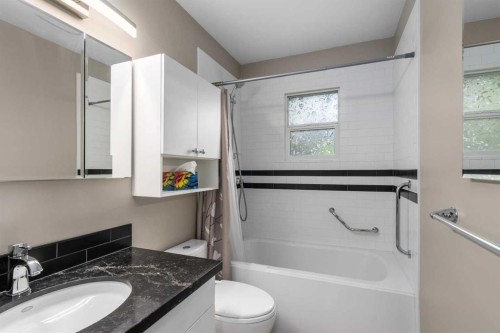 2708 48 Street Ne, Calgary, AB 