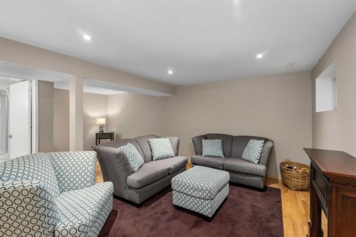 2708 48 Street Ne, Calgary, AB 