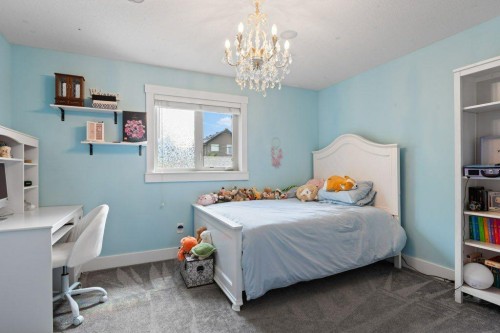 2113 21 Avenue Sw, Calgary, AB 