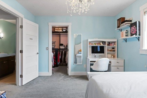 2113 21 Avenue Sw, Calgary, AB 