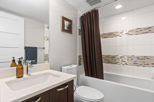 2113 21 Avenue Sw, Calgary, AB 
