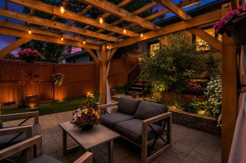 2113 21 Avenue Sw, Calgary, AB 