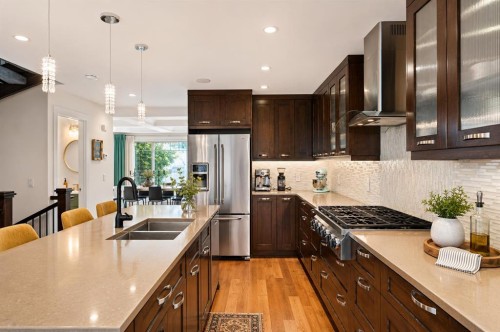 2113 21 Avenue Sw, Calgary, AB 