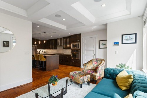 2113 21 Avenue Sw, Calgary, AB 