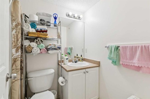 2407-12 Cimarron Common, Okotoks, AB 