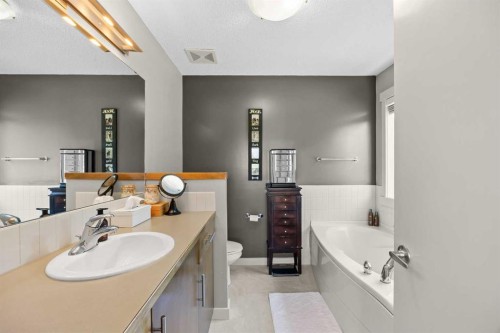 86 Rockyspring Circle Nw, Calgary, AB 