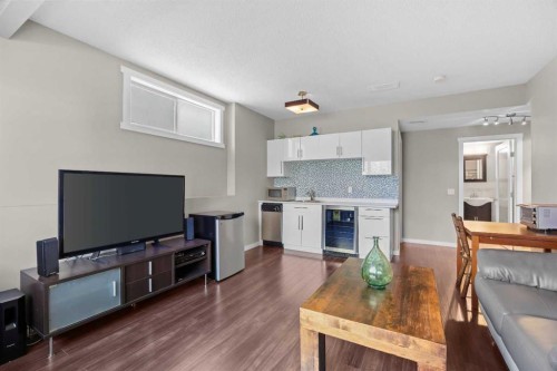 86 Rockyspring Circle Nw, Calgary, AB 