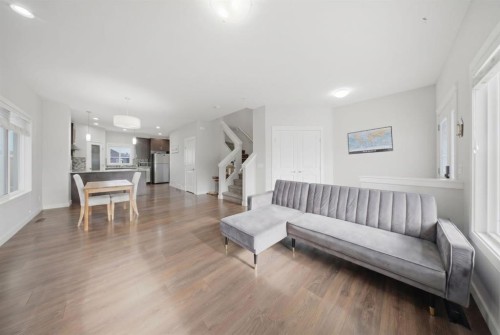 30 Evanscrest Heights Nw, Calgary, AB 