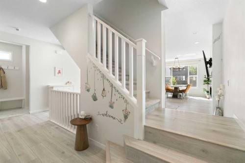 26 Seton Manor Se, Calgary, AB 