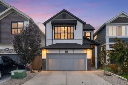 26 Seton Manor SECalgary, AB T3M 2V8