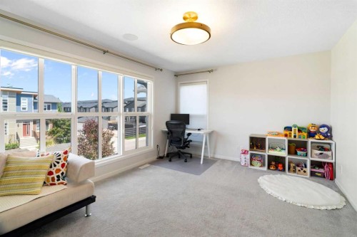 26 Seton Manor Se, Calgary, AB 