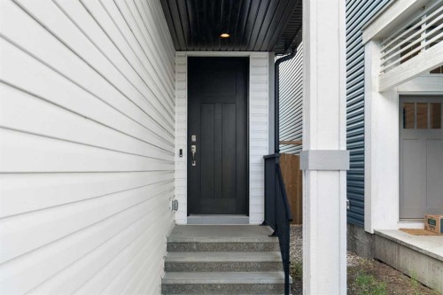 26 Seton Manor Se, Calgary, AB 