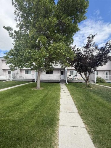 417 40 Street Ne, Calgary, AB 